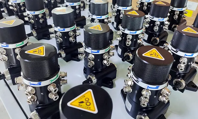 Kenmerkend voor automatische kettingsmeersystemen