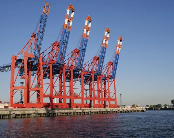 Centraal smeersysteem in havenfaciliteiten